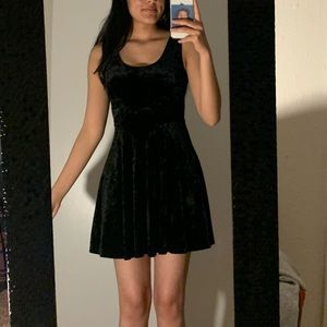 forever 21 black velvet dress